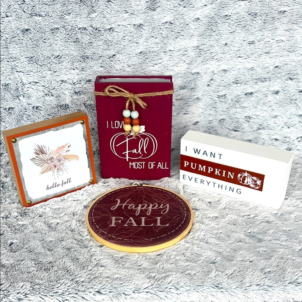 4 pc Fall Themed Decorative Decor Set